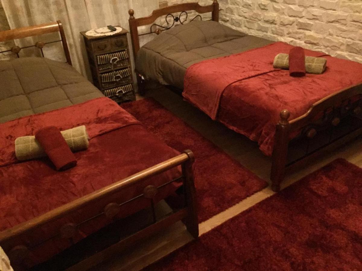 The Love Holiday House Tris Elies Dış mekan fotoğraf