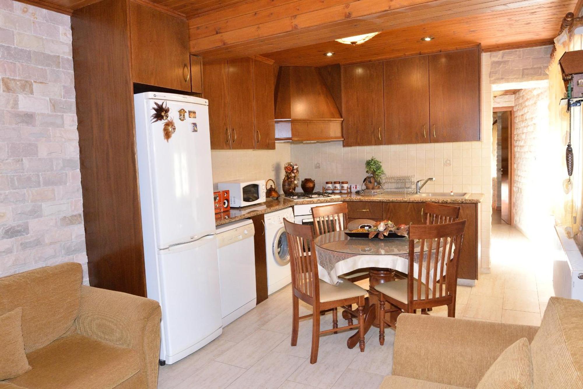 The Love Holiday House Tris Elies Dış mekan fotoğraf