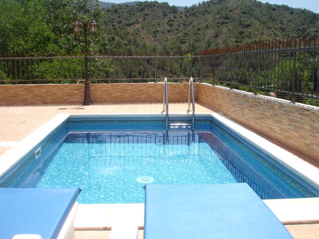 The Love Holiday House Tris Elies Dış mekan fotoğraf